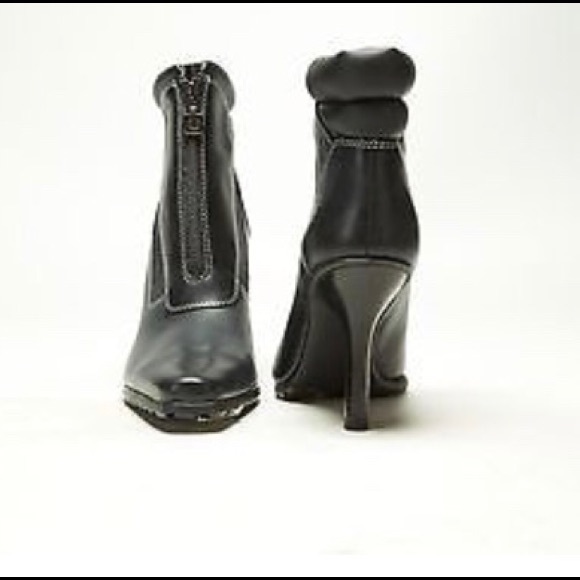 COPY - TIMBERLAND HEEL/BOOTS - Picture 2 of 4
